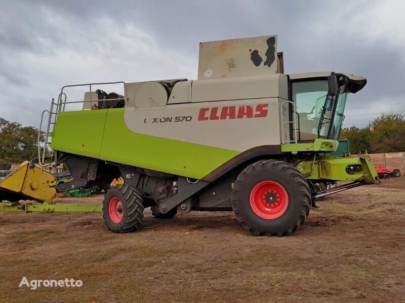 ماكينة حصادة دراسة Claas Lexion 570