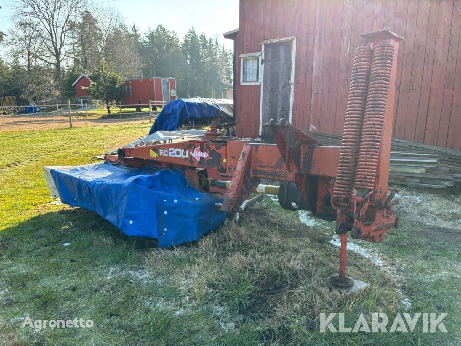 آلة الحصاد والتسطيح Kuhn FC200